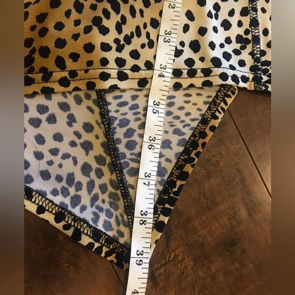 Joseph Ribkoff Scoop Neck Sleeveless Animal Cheetah Print Tunic size 8 - Picture 7 of 9